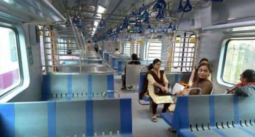 Adarsh Maharashtra | मुंबईतील महिलांसाठी पश्चिम रेल्वे लेडीज स्पेशल ट्रेन  पुन्हा सुरु करणार