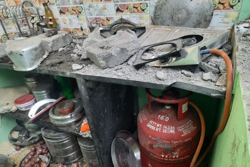 Adarsh Maharashtra | ग्रांटरोड च्या हाकिम चाळीतील...