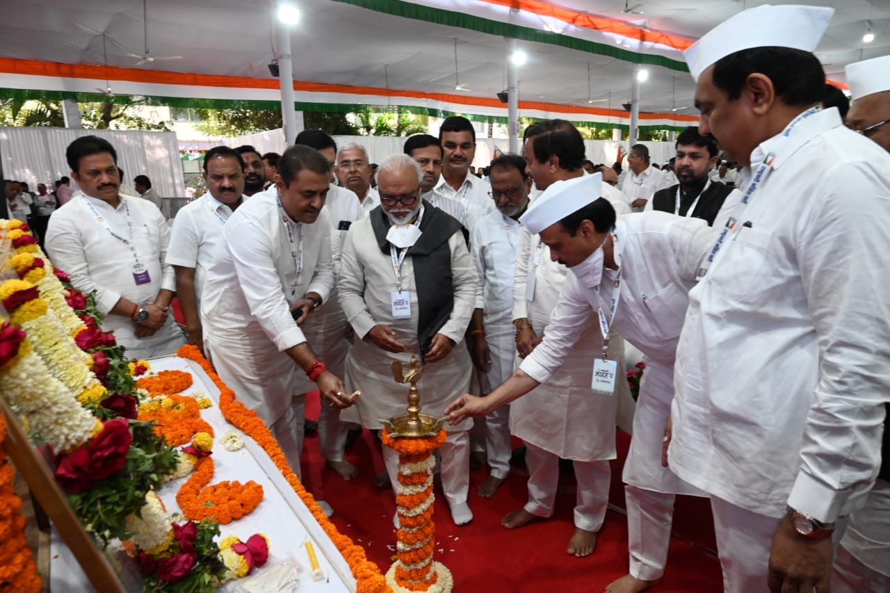 Adarsh Maharashtra | 'राष्ट्रवादी मंथन... वेध भविष्याचा' ! राष्ट्रवादीच्या शिबीराला शिर्डीत...