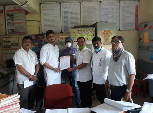 Adarsh Maharashtra | वासिंद रेल्वे स्थानकला थांबा...