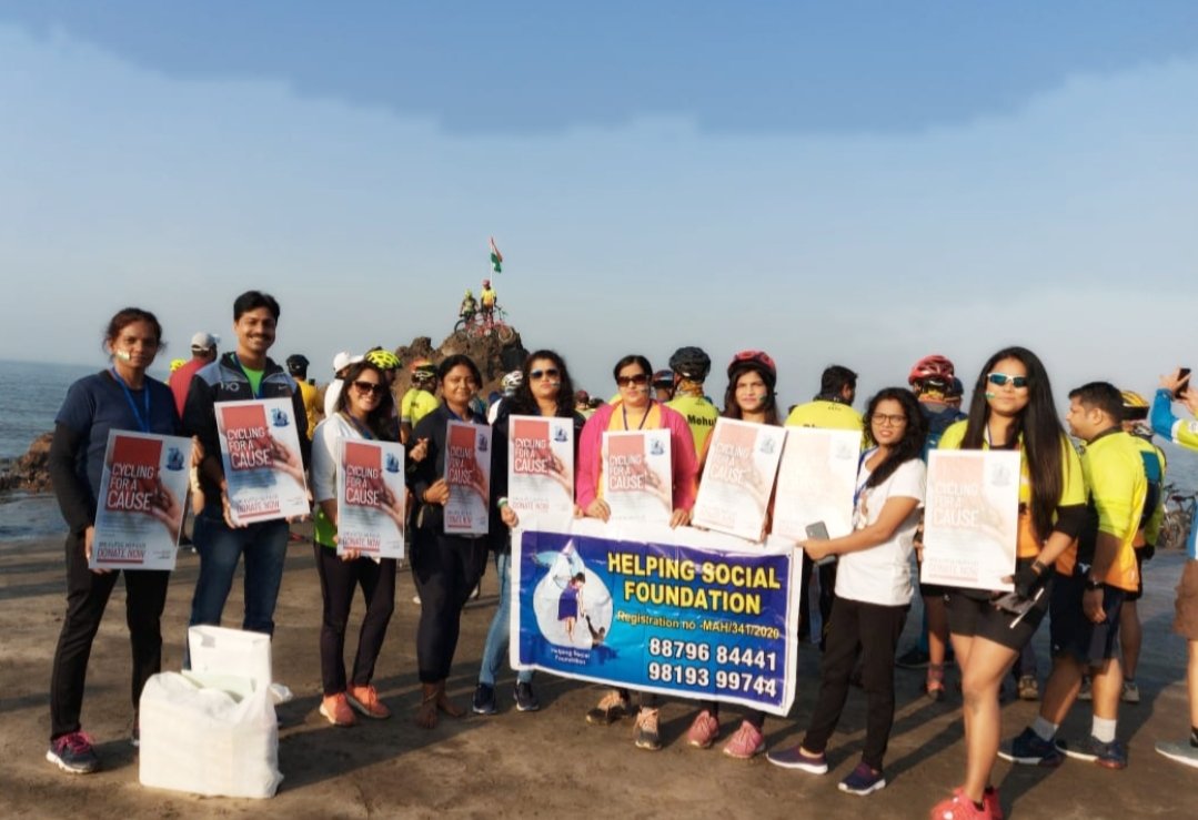 Adarsh Maharashtra | मीरा रोड पूर्व येथील हेल्पींग सोशल फाउंडेशनच्या वतीने महिला सायकल रॅलीचे...