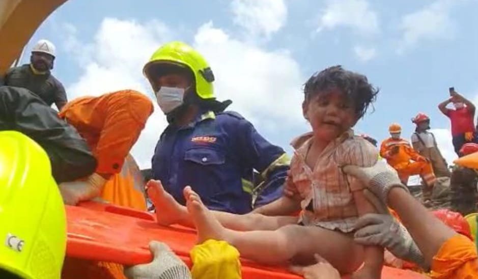 Adarsh Maharashtra | १९ तासांनंतर चिमुकला मोहम्मद...