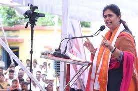 Adarsh Maharashtra | महाराष्ट्र भाजपमध्ये मोठ्या बदलाची शक्यता, पंकजा मुंडेंना मिळणार...