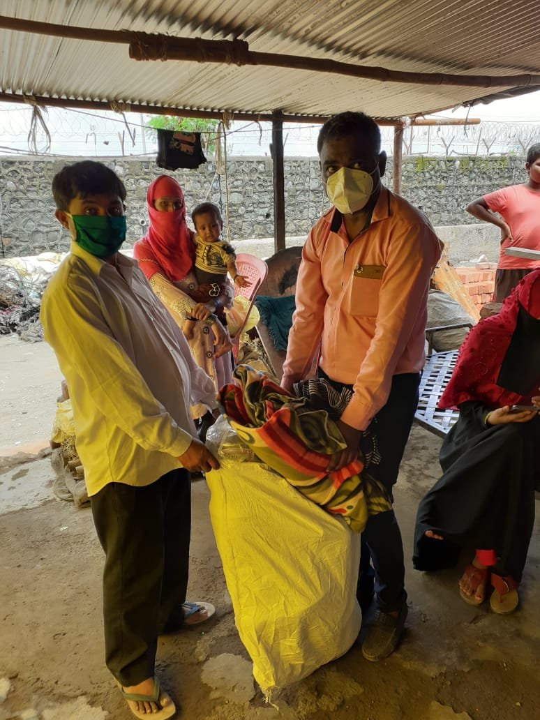 Adarsh Maharashtra | संकल्प संस्थेकडून बेघर...