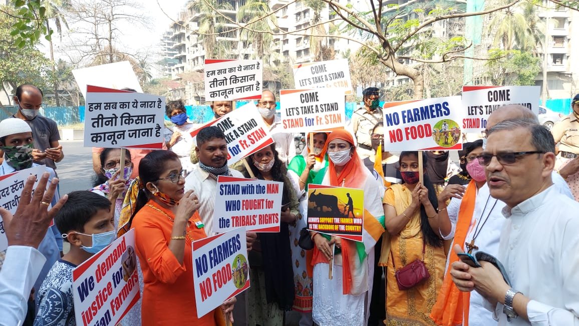 Adarsh Maharashtra | शेतकऱ्यांच्या समर्थना करीता...