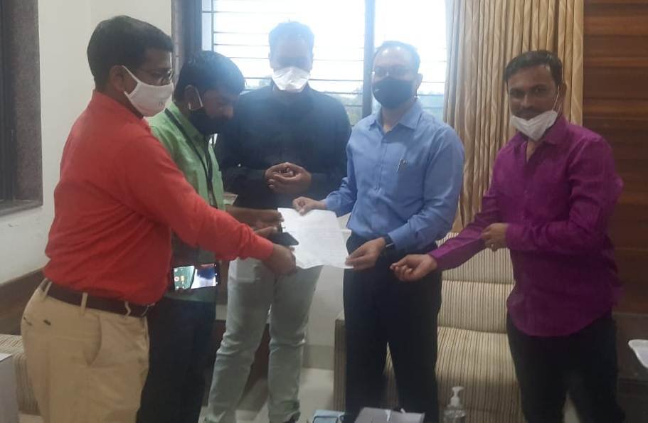 Adarsh Maharashtra | ग्रामीण पत्रकारांना...