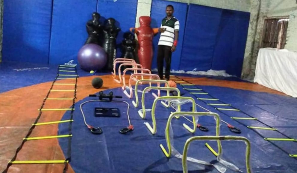 Adarsh Maharashtra | आजचा संघर्ष आहे तो उद्याचे नवीन सामर्थ्य निर्माण करू शकतो