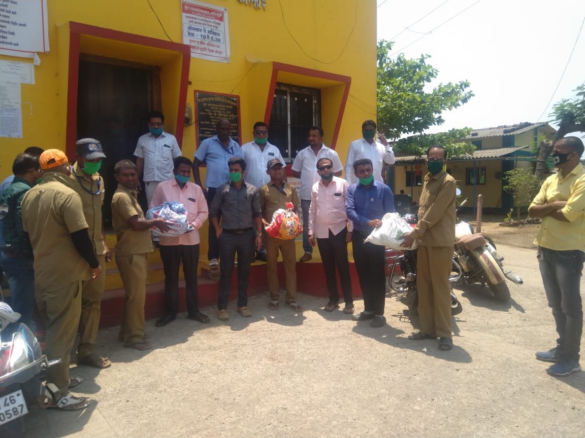 Adarsh Maharashtra | भक्ती रेसिडेन्सी वतीने कोल्हारे (नेरळ) ता. कर्जत ग्रामपंचायत मधील. सर्व...