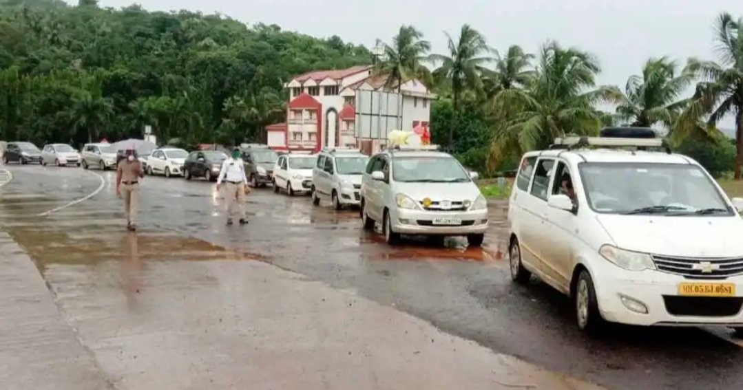 Adarsh Maharashtra | मुंबईतील चाकरमान्यांनी...