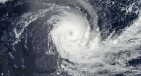 Adarsh Maharashtra | मुंबईपासून ४५० किमी दूर...