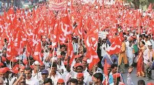 Adarsh Maharashtra | शेतकऱ्यांचा लाँग मार्च रोखण्यासाठी सरकारकडून दडपशाही: किसान सभा