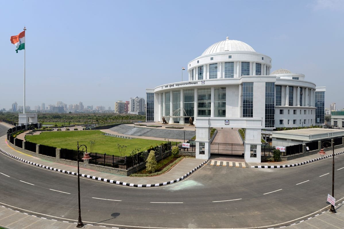 Adarsh Maharashtra | नमुंमपा अधिकारी, कर्मचा-यांना...