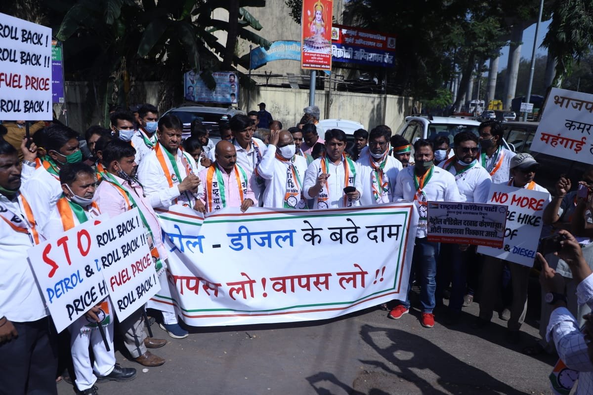 Adarsh Maharashtra | विक्रोळी येथे राष्ट्रवादी...