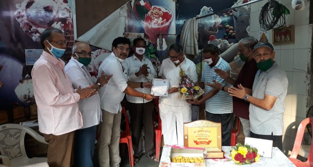 Adarsh Maharashtra | गौतम जैन मित्र मंडळातर्फे कोरोना योद्ध्यांचा सत्कार