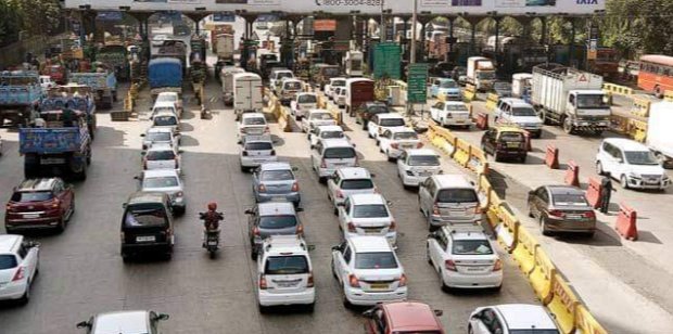 Adarsh Maharashtra | ई पास रद्द करण्यात आल्याने...