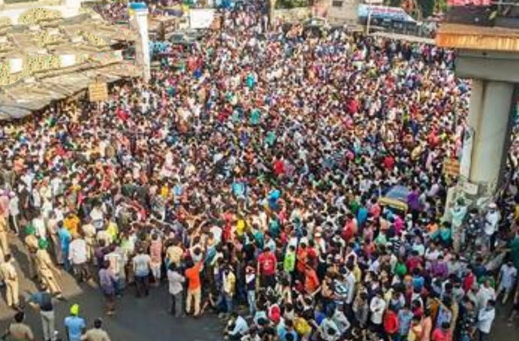 Adarsh Maharashtra | मुंबईत आप- आपल्या गावी जाण्यासाठी पाच हजार लोक आले एकत्र,