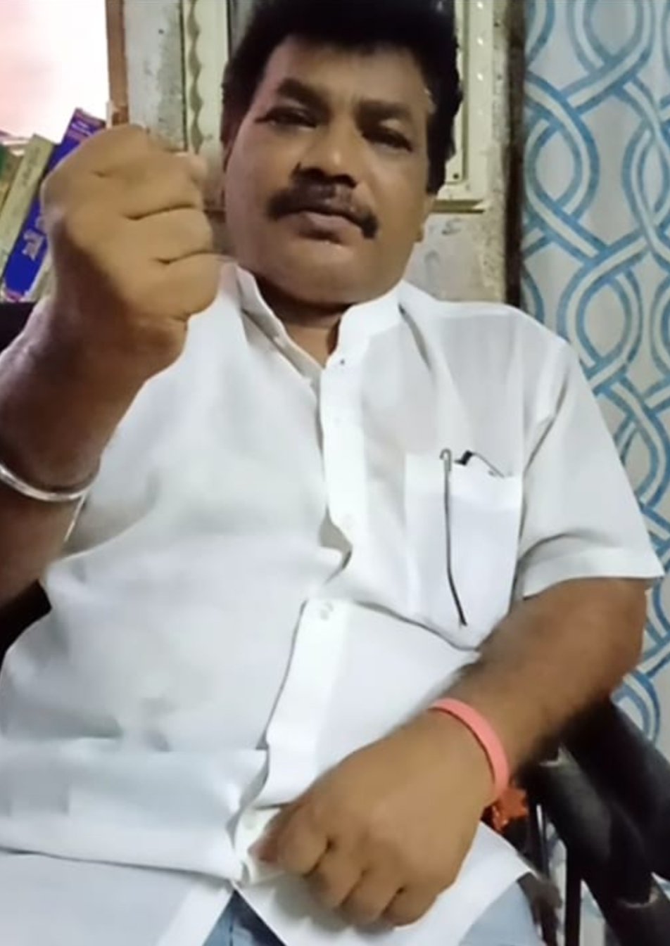 Adarsh Maharashtra | भिमपँथर मा.राजेश गवळी यांच्या नेतृत्वाखाली गरीब कलावंतांच्या जगण्यासाठी...