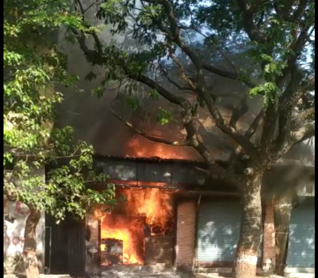 Adarsh Maharashtra | विक्रोळी येथील 'बॉम्बे फ्युजन...