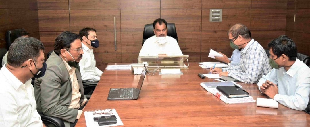 Adarsh Maharashtra | सुशिक्षित बेरोजगार...