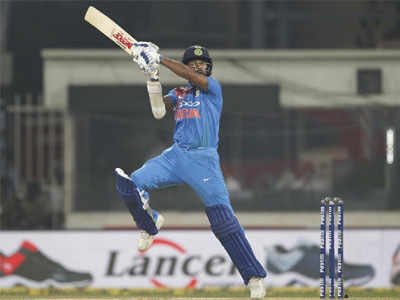 Adarsh Maharashtra | भारताचा विंडीजला व्हाईटवॉश ; शेवटच्या चेंडूवर भारताचा अत्यंत थरारक विजय