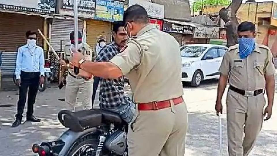 Adarsh Maharashtra | त्याने सांगितले मी...