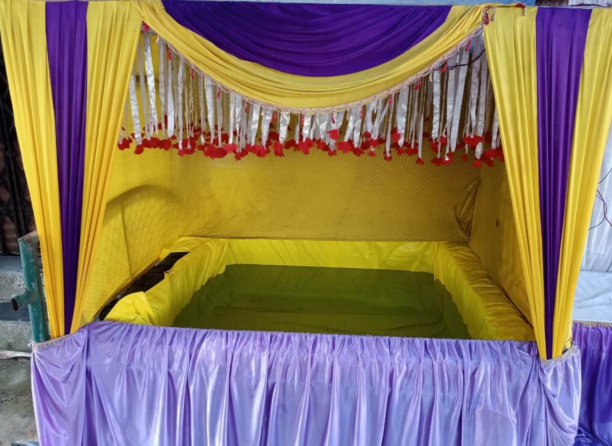 Adarsh Maharashtra | विक्रोळीत राहिवाश्यांनी...