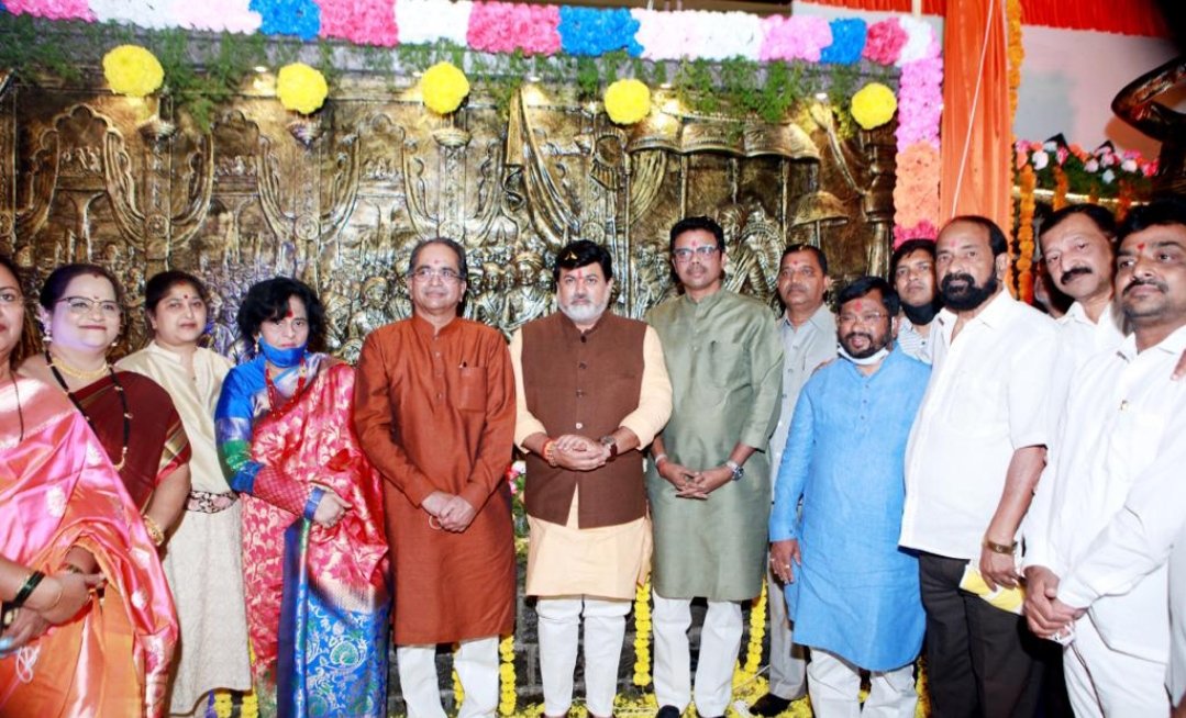 Adarsh Maharashtra | विक्रोळी येथे...