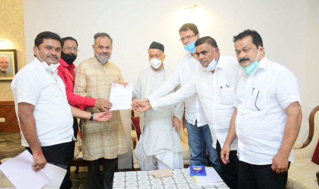 Adarsh Maharashtra | कामगार कायदे बदलाबाबत हिंद मजदूर सभेच्या नेत्यांची राज्यपालांना भेट