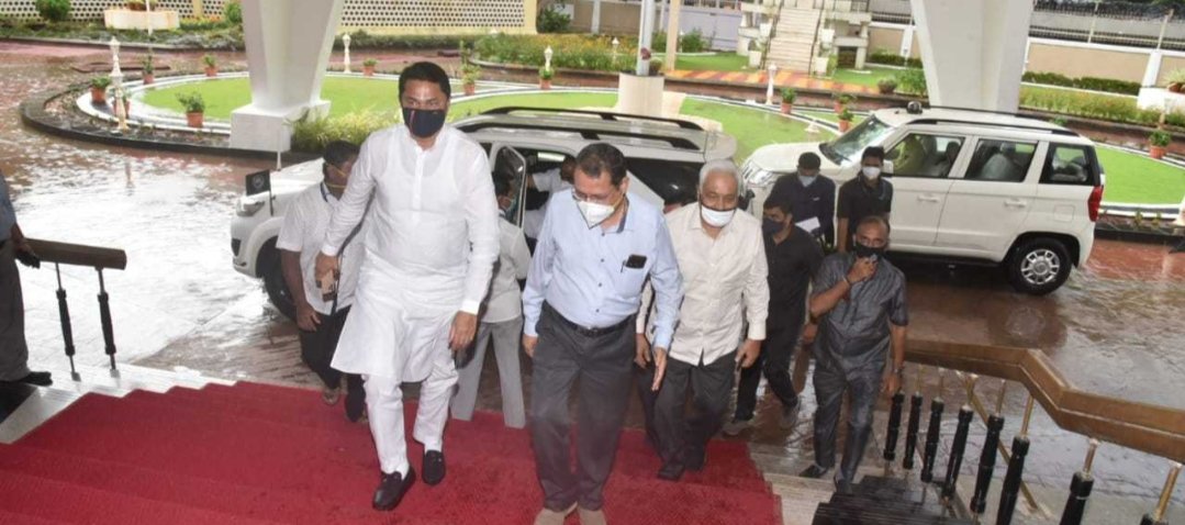 Adarsh Maharashtra | कोरोनावर मात करून विधानसभा अध्यक्ष नाना पटोले लोकसेवेच्या कार्यासाठी...