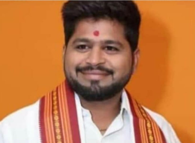 Adarsh Maharashtra | शिवसेनेच्या माजी...