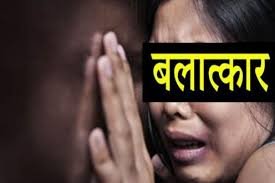 Adarsh Maharashtra | लग्नात डान्स करत होती १३...