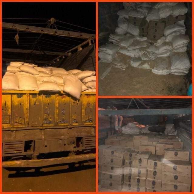 Adarsh Maharashtra | मुंबई आग्रा महामार्गावर पशुखाद्याच्या ट्रकमधून लाखोंचा अवैध मद्यासाठा...