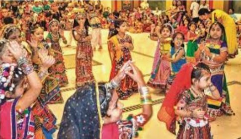 Adarsh Maharashtra | यंदा गरबा,दांडिया नाही !...