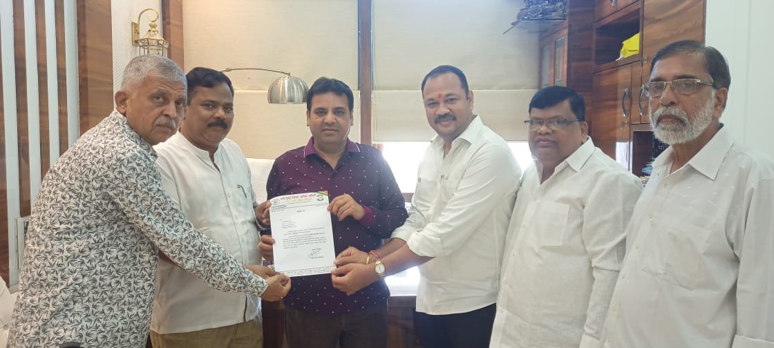 Adarsh Maharashtra | काँग्रेस पक्षाच्या नवी मुंबई उपाध्यक्षपदी धोंडीराम पाटील यांची निवड !..