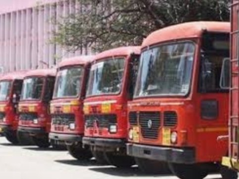 Adarsh Maharashtra | राज्यातील विविध जिल्ह्यांमध्ये अडकलेल्यांना एसटीद्वारे मोफत घरी...