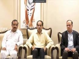 Adarsh Maharashtra | जीवनावश्यक सेवा वगळता सर्व कार्यालयं बंद; रेल्वे, बस सुरु राहणार : उद्धव...