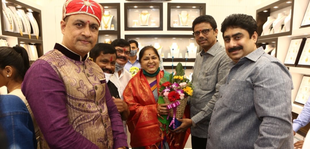 Adarsh Maharashtra | प्रभाग समिती अध्यक्षा...