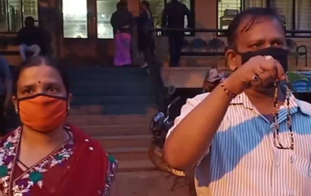 Adarsh Maharashtra | मृत महिलेच्या अंगावरील दागिने काढून घेतले; हॉस्पिटलचा माणुसकीशून्य...