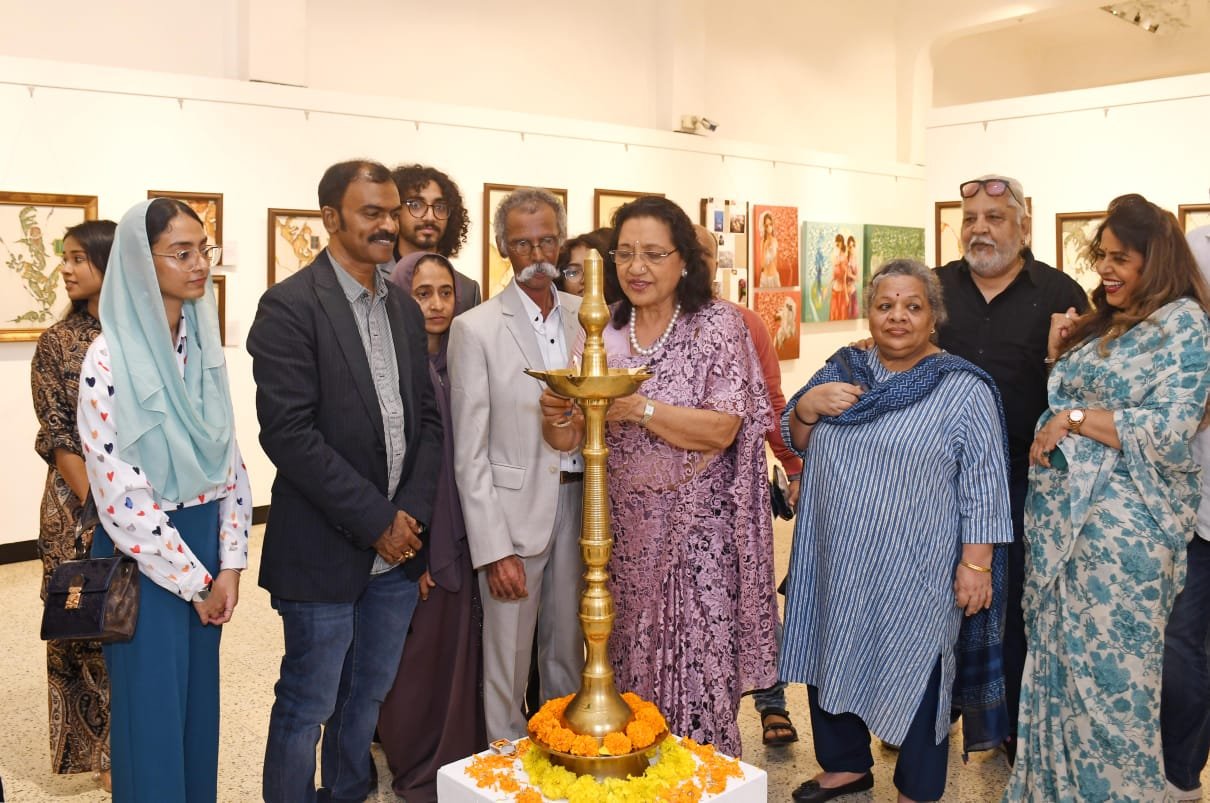 Adarsh Maharashtra | गॉड्स सिरीज’ हे अकबर साहेब या...