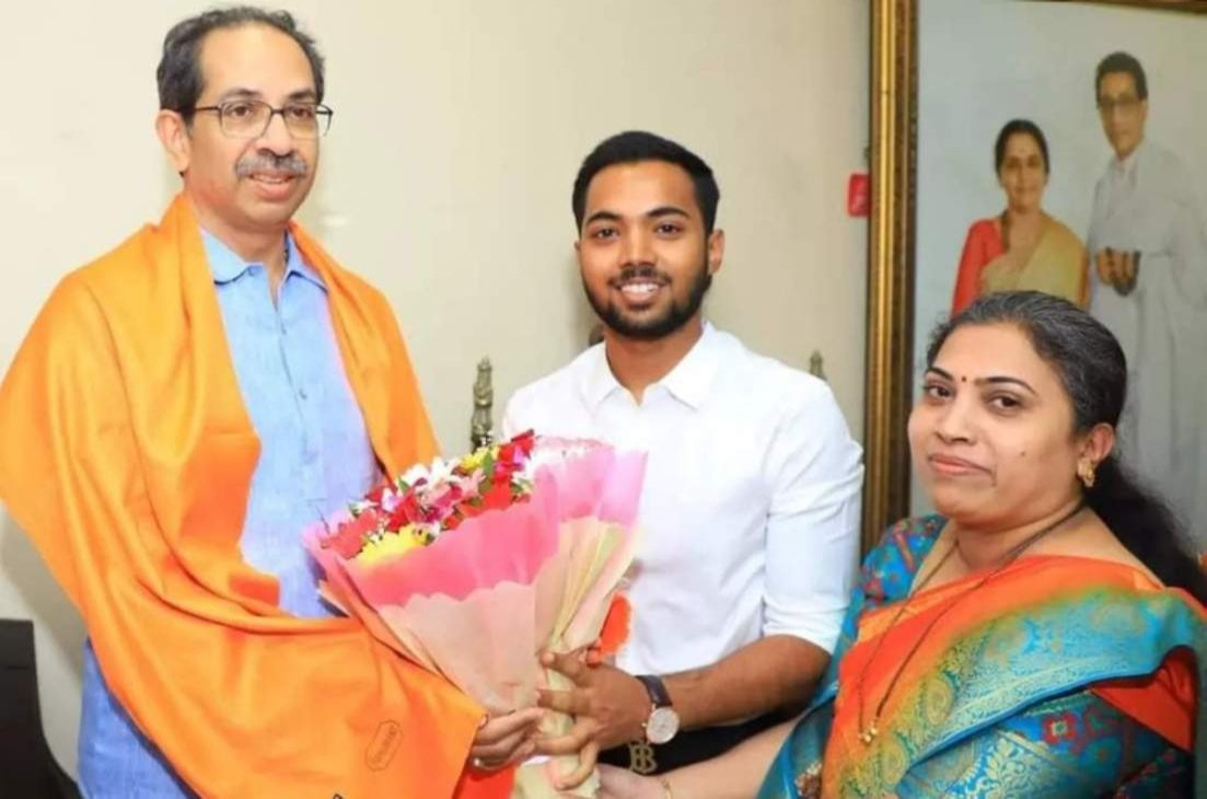 Adarsh Maharashtra | ठाकरे गट सावध, ऋतुजा लटकेंचा राजीनामा लटकला, तर पुढे काय