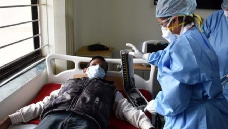 Adarsh Maharashtra | करोनामुळे मृत्यू झालेल्या रुग्णाचा मृतदेह कब्रस्तानमध्ये करू दिला नाही