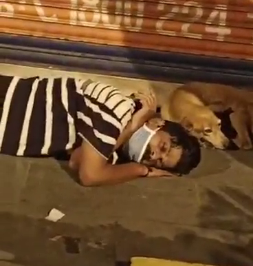 Adarsh Maharashtra | त्या कोरोनाबाधिताच्या आसपास...