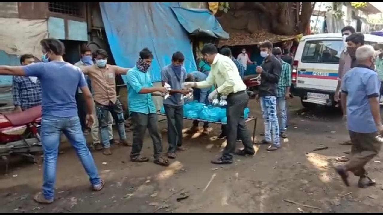 Adarsh Maharashtra | शिवडी पोलिसांचे दररोज शेकडो...