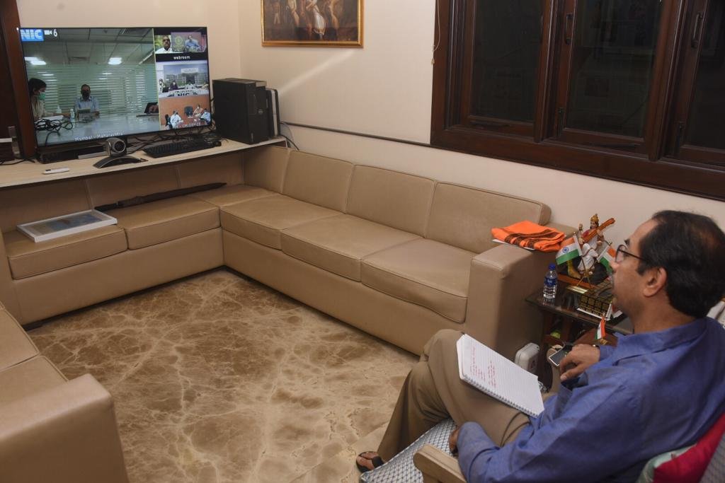 Adarsh Maharashtra | ऑनलाईन वर्गाचे प्रात्यक्षिक मुख्यमंत्र्यांनी पाहिले !११ वी प्रवेश...