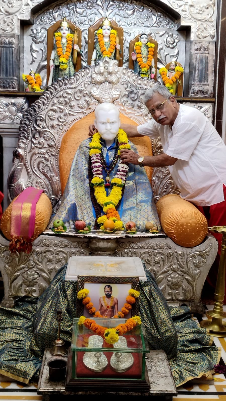 Adarsh Maharashtra | श्री संत राममारूती महाराज संस्थान चे अध्यक्षपदी श्री शिरीषजी गडकरी यांची...