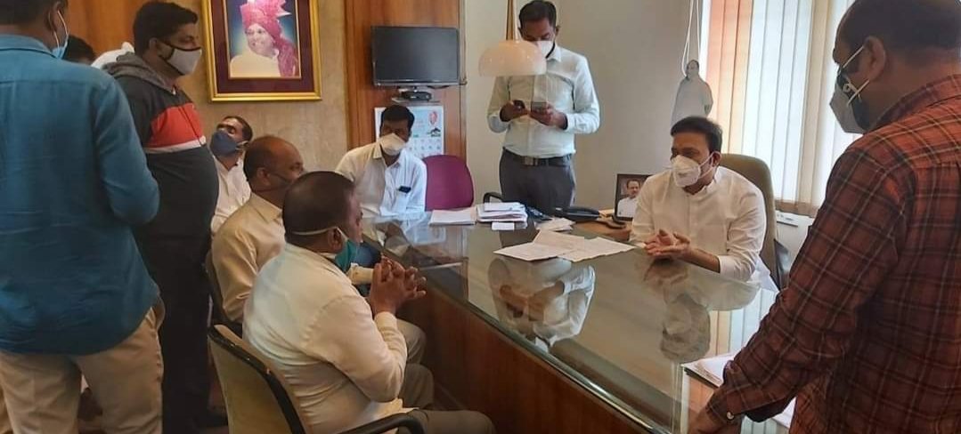 Adarsh Maharashtra | सातारा राष्ट्रवादी पक्ष कार्यालयात...