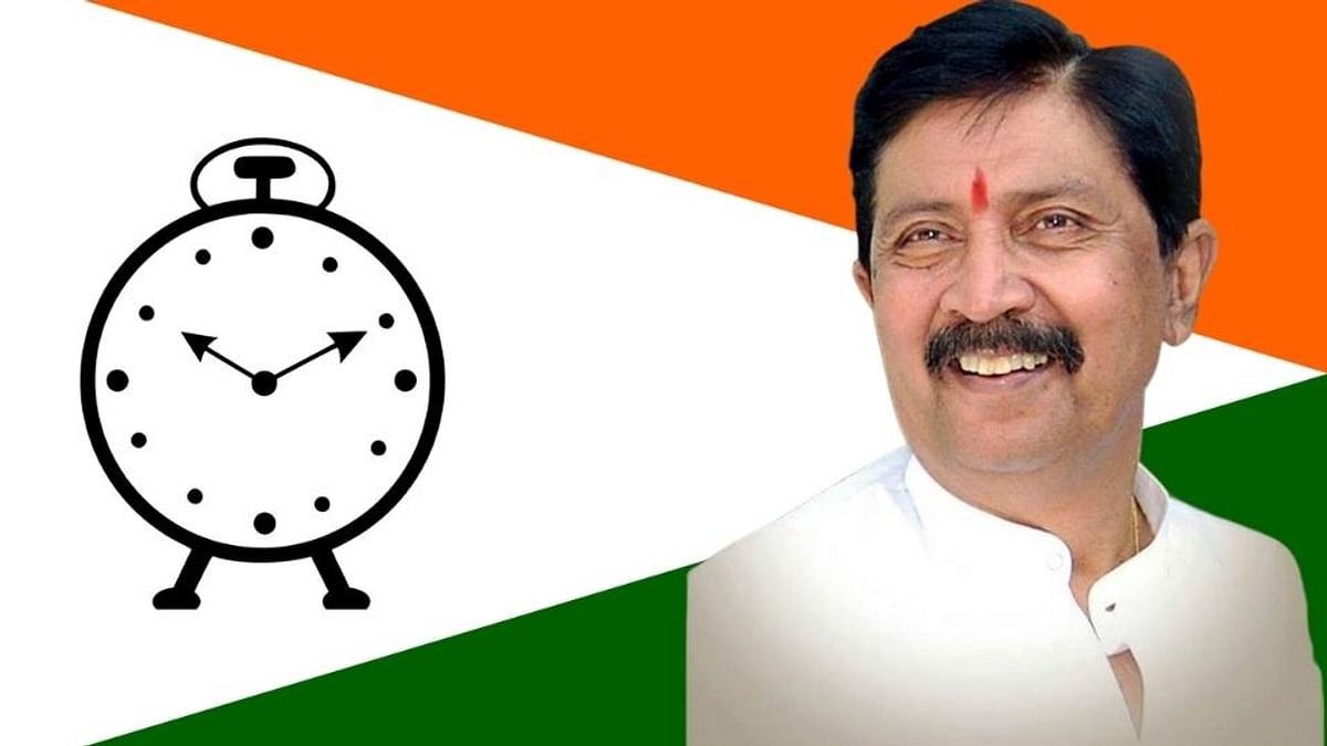 Adarsh Maharashtra | फलटणचे राजे राष्ट्रवादीतच राहणार, व्हॉटसअॅप स्टेटस ठेवत रामराजे यांचा...