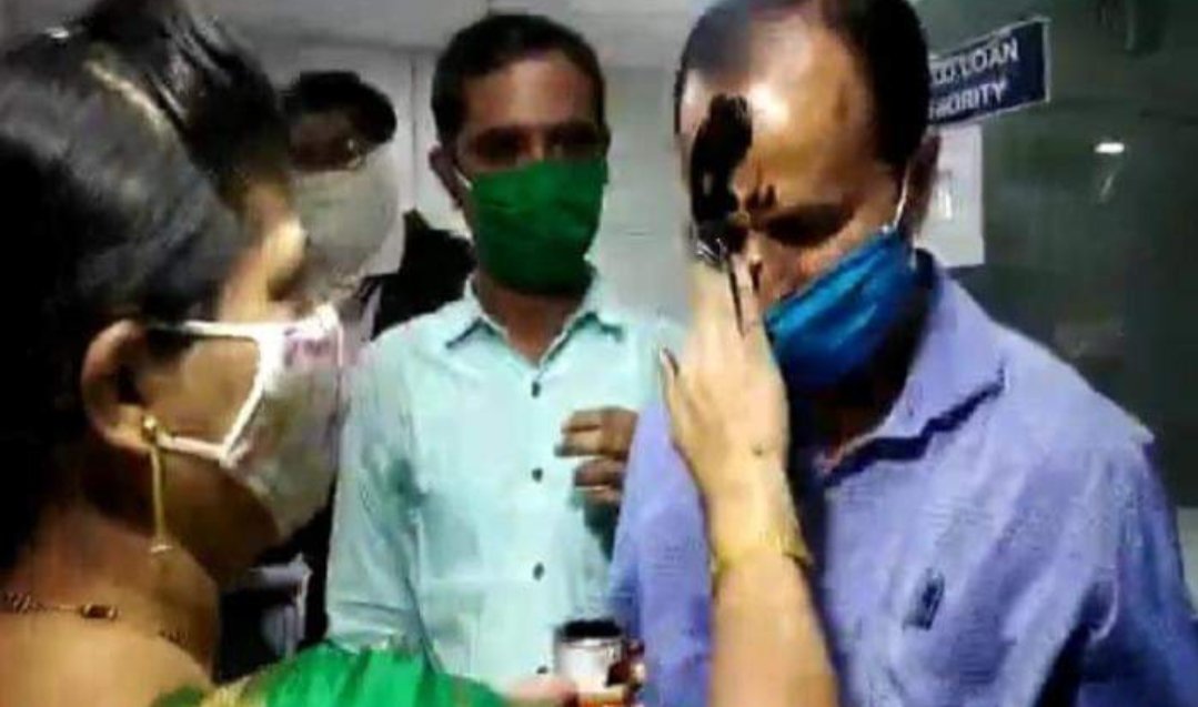 Adarsh Maharashtra | बजाज फायनान्सच्या...