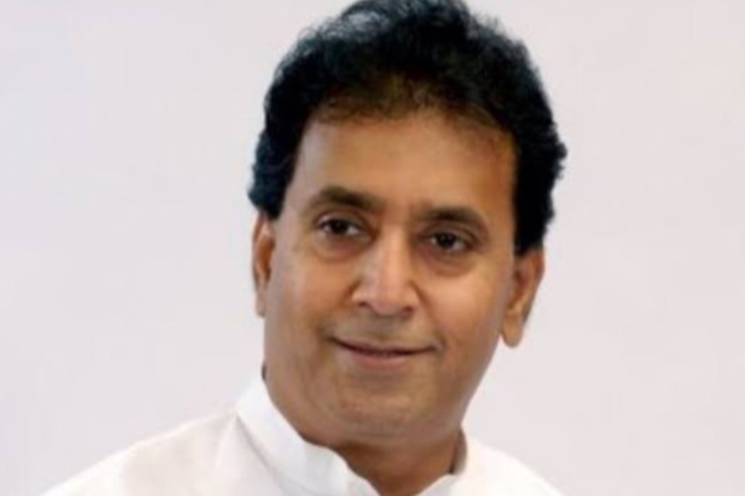 Adarsh Maharashtra | कोरोना विरुद्धची लढाई लढणाऱ्या पोलिसांचा 'आपत्ती सेवा पदकाने'होणार गौरव