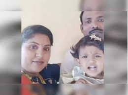 Adarsh Maharashtra | कुटुंबाला जबाबदार धरा: चिमुकलीसह जोडप्याची आत्महत्या